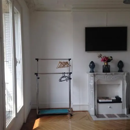 公寓 Typiquement Parisien *